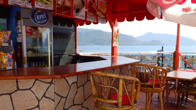 Marmaris Atlantis Su Parkı Havuz Bar